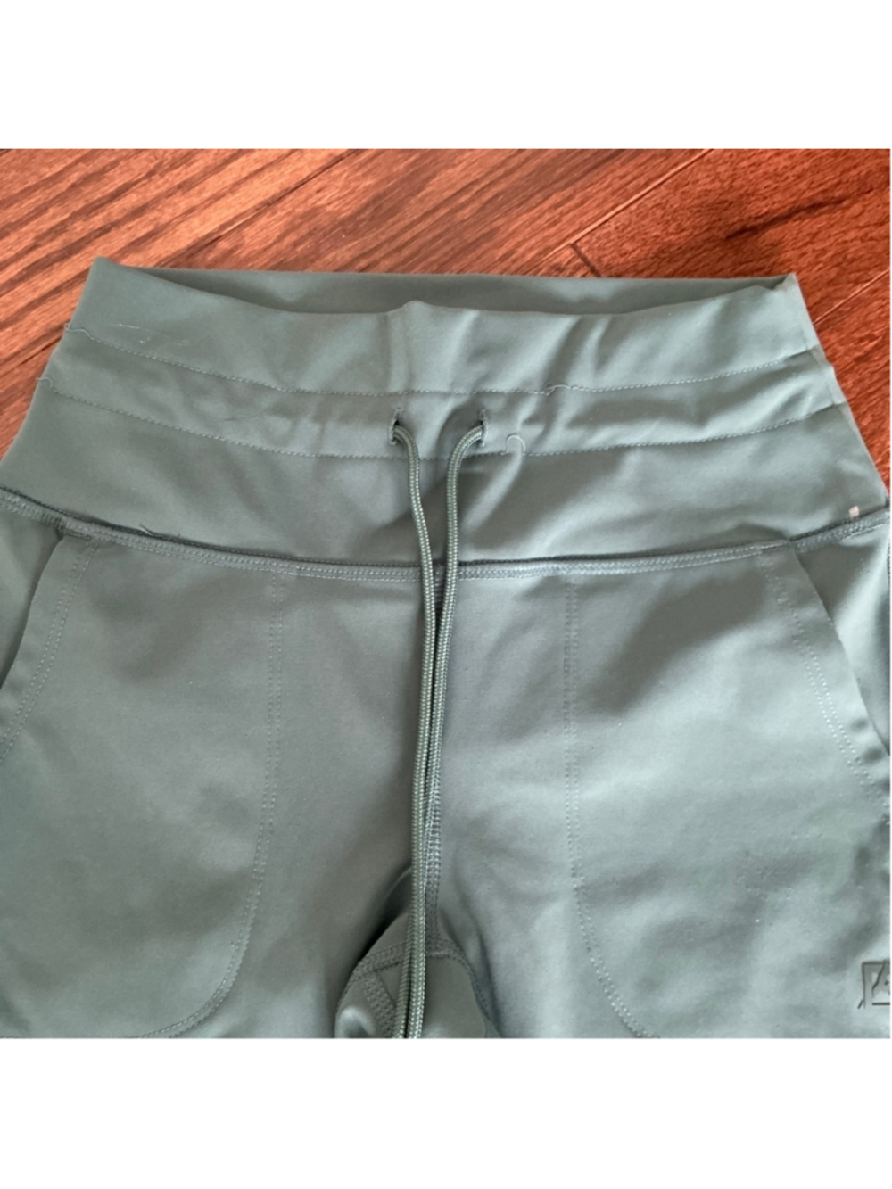 Women's Avalanche Teal Joggers S - Picture 6 of 7